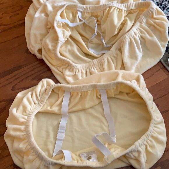 FOUR Velvet dining room chair covers - Picture 3 of 8